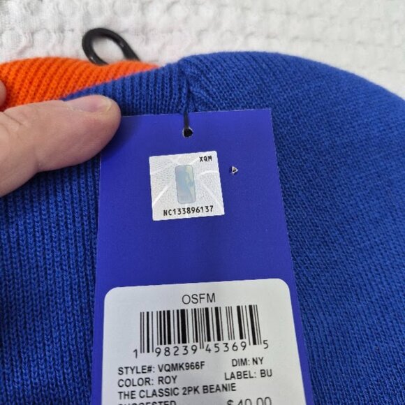 NBA New New York Knicks Knit Beanie Hats 2 Pcs Set Embroided Logo One Size New - Picture 6 of 9